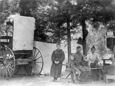 Bethel Coats Family A photograph of the Bethel Coats family