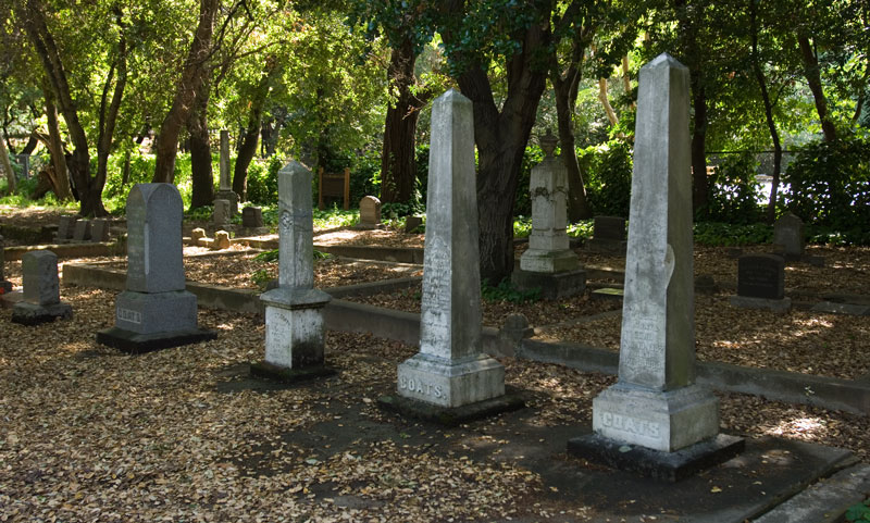 Coats Graves Coats graves