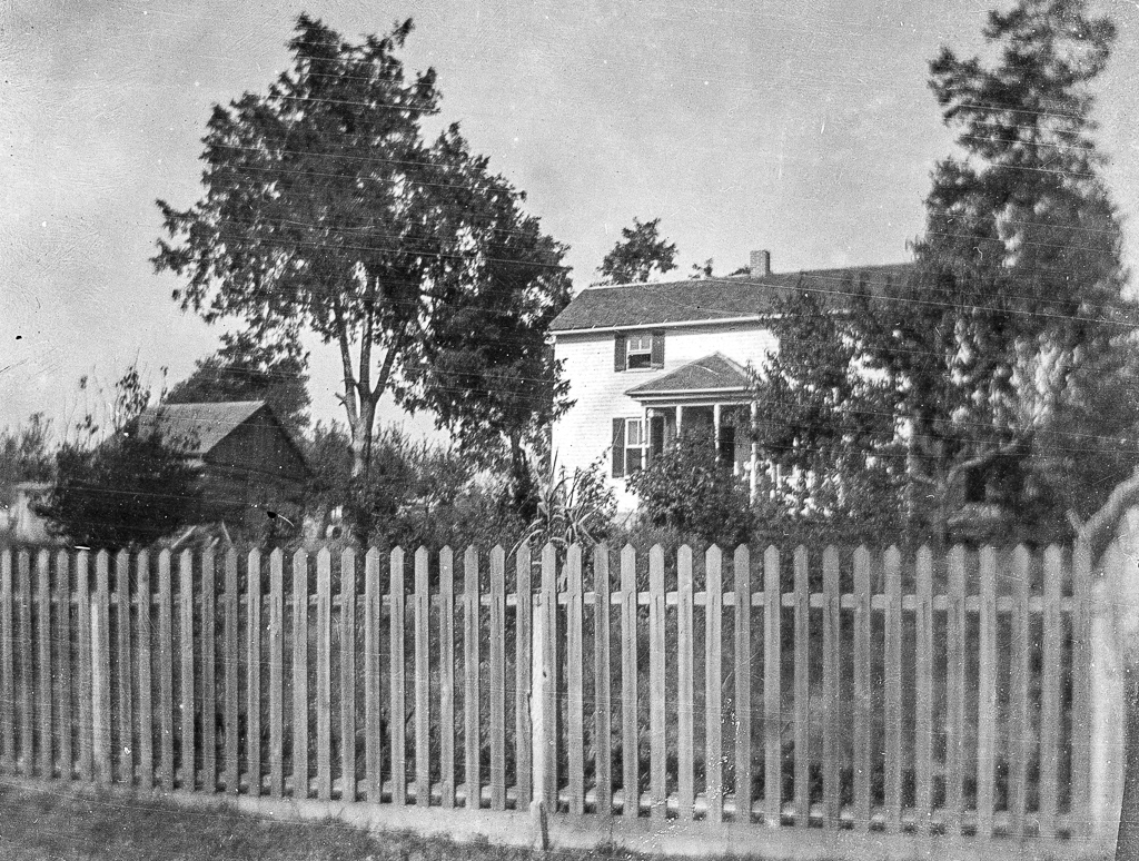 Felix Coats Home Photograph of Felix Coats Home.