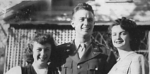 From left to
right: Joyce, David, and Lois. Most likely taken during World War II